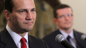 Sikorski o "policyjnych sukach". Jest odpowiedź policji