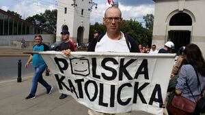 Ksiądz Kobyliński ostrzega, że religijność irracjonalna, subiektywna i emocjonalną niszczy Kościół katolicki i cywilizacje zachodnią