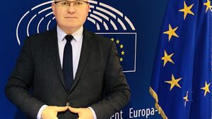 Prezes ZChR o kolejnym pozatraktatowym szantażu: Warunkiem wypłaty pieniędzy z Unii jest teraz przestrzeganie Karty Praw Podstawowych