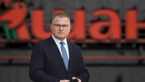 Prezes ZChR dr Bogusław Rogalski apeluje o bojkot Auchan w Polsce!