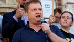 Dziennikarz "Gazety Wyborczej" z niemiecką nagrodą. Za śledztwo ws. Macierewicza