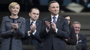 Prezydent Duda ośmieszył dziennikarza. "Już mnie męczy ta wasza natrętna propaganda"