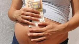 Wyrok ETPC w sprawie surogacji podważa prawodawstwo państw europejskich i prawa dziecka