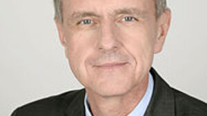 Bogdan Klich walczył ze Strażą Marszałkowską, by nie wyrzucała z Sejmu nielegalnie tam przebywających bojówkarzy!