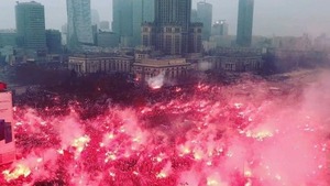 Marsz Niepodległości jednak się ODBĘDZIE! Lewica WŚCIEKŁA! Jest decyzja wojewody