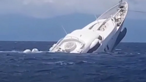 Superjacht zatonął u wybrzeży Włoch (WIDEO)