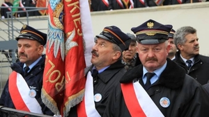 Kolejarze chcą orzełka na czapce!