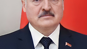 Trzeba było się w sprawy Białorusi nie wtrącać, to byśmy nie wepchnęli Łukaszenkę w objęcia Rosji (FELIETON)
