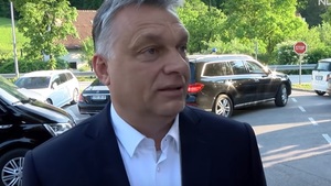 Imigranci mieliby wypełnić lukę po nienarodzonych dzieciach? Orban całkowicie przeciwko!
