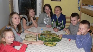 Rodzina prawie w komplecie