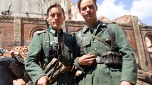 Jest decyzja sądu ws. skandalu wokół serialu „Nasze matki, nasi Ojcowie”