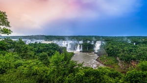 Prezydent Brazylii o Macronie: "Nie potrafił nawet zapobiec pożarowi kościoła, a chce nas pouczać"
