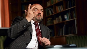 Prof. Legutko: Chrześcijanie muszą się bronić!