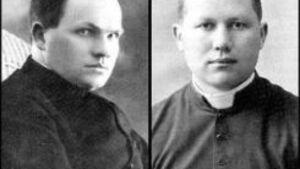 Spłonęli razem z wiernymi