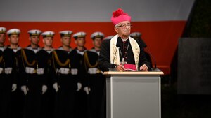 Ks. Isakowicz-Zaleski o działaniach Watykanu wobec abpa Głódzia: "To tylko zasłona dymna"
