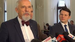 Korwin - Mikke zapłaci 20 tys. grzywny za spoliczkowanie ubeckiego kapusia Boniego