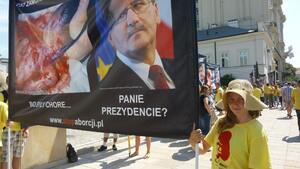Przeciwnicy aborcji pożegnali Komorowskiego Bronisława