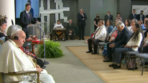 Jak premier Kanady wykorzystał przeprosiny Franciszka 