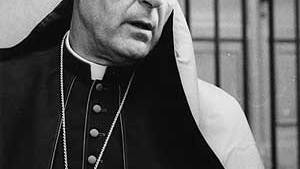 Kuzyn kardynała Marcinkusa twierdzi, że ten otruł papieża Jana Pawła I