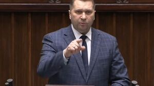 Przemysław Czarnek ostro: Nie mierzcie nas swoją bandycką miarą