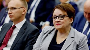 Prezes KGHM Radosław Domagalski-Łabędzki i szefowa MEN Anna Zalewska odbudowują szkolnictwo zawodowe