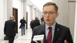 Robert Winnicki domaga się delegalizacji partii komunistycznych