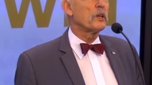 Korwin-Mikke: NATO z paktu obronnego przekształciło się w agresywny