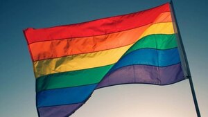 Kompetentna opieka zdrowotna dla osób LGBT. Pandemia w służbie propagandy