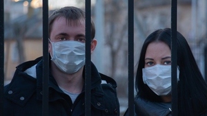 Nowy rok, nowe restrykcje. Godzina policyjna przez PÓŁ DOBY