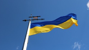 Ukradła księgi liturgiczne, szarpała się z policjantami, ale do aresztu nie trafiła bo jest Ukrainką (FELIETON)