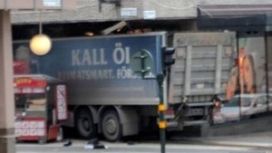 Prof. Pawłowicz: Szwedzi płacą własną krwią za lewicowe utopie przywódców budujących na cudzej krwi niewinnych