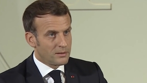 Francuska wojna z „separatyzmem islamistycznym” uderza w... chrześcijan!