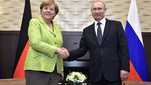 Angela Merkel poparła Rosję!
