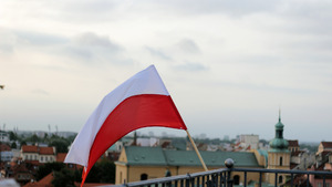 Twardy nagniotek patriotyzmu