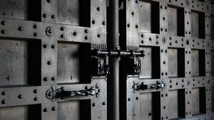 Łatwe osądy? - głos w sprawie obostrzeń w kościołach