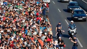 Komisja Europejska zachwycona, że Niemcy chcą przyjmować 200 tysięcy "uchodźców" rocznie