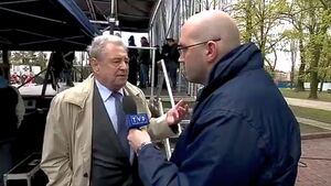 Domagał się większej emerytury dla byłych SB-ków. Nowe nagranie wyśmiali internauci