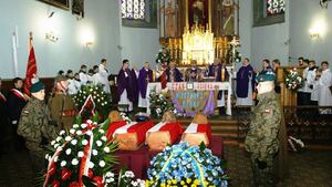 Po 77 latach godny pogrzeb polskich żołnierzy w Mościskach