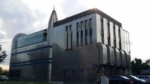 Niechlujnie wokół meczetu w Warszawie [WIDEO]