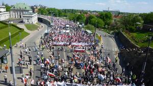 45 200 osób na marszach. Dokładne wyliczenia TVP
