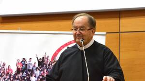 O. Tadeusz Rydzyk: kiedy chcieli zniszczyć Kościół, zniszczyć wiarę, to zawsze uderzali w kapłanów