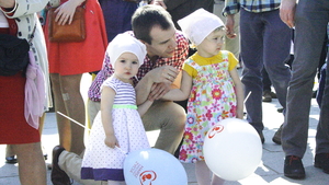 Wyjątkowy marsz, w którym najlepsze transparenty to rodziny z dziećmi [ZDJĘCIA!!!]