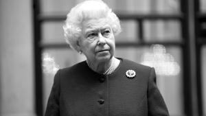 To pojawiło się na niebie po śmierci królowej. Zdjęcie hitem (FOTO)