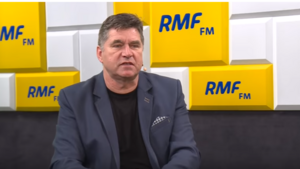 Lider Bayer Full ostro o TVN! 