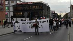 SKANDAL!!! Marsz Rotmistrza w Olsztynie w cieniu hołdu dla Armii Czerwonej
