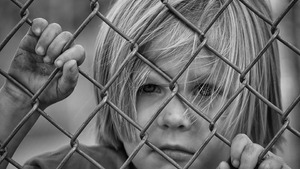 Po co lewica demoralizuje dzieci i okalecza je emocjonalnie, intelektualnie i społecznie?