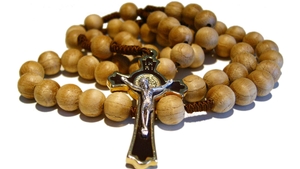 Perfidna relacja Frankfurter Allgemeine o Różańcu do Granic