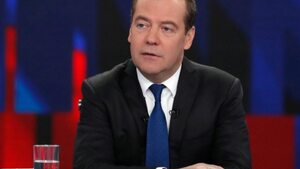 Dmitrij Miedwiediew ostrzega Zachód! Mówi o wojnie nuklearnej