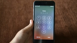 Miliony telefonów zagrożone przez SIM