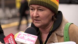 Środa wyśmiewa możliwość spowiedzi w PKP. Nawet pociągi kojarzą jej się z jednym...